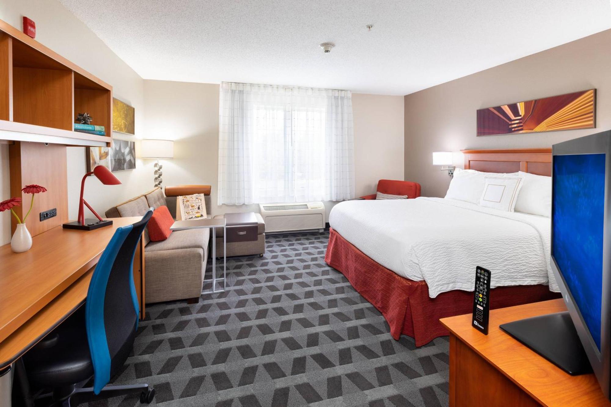Towneplace Town Center Hotel